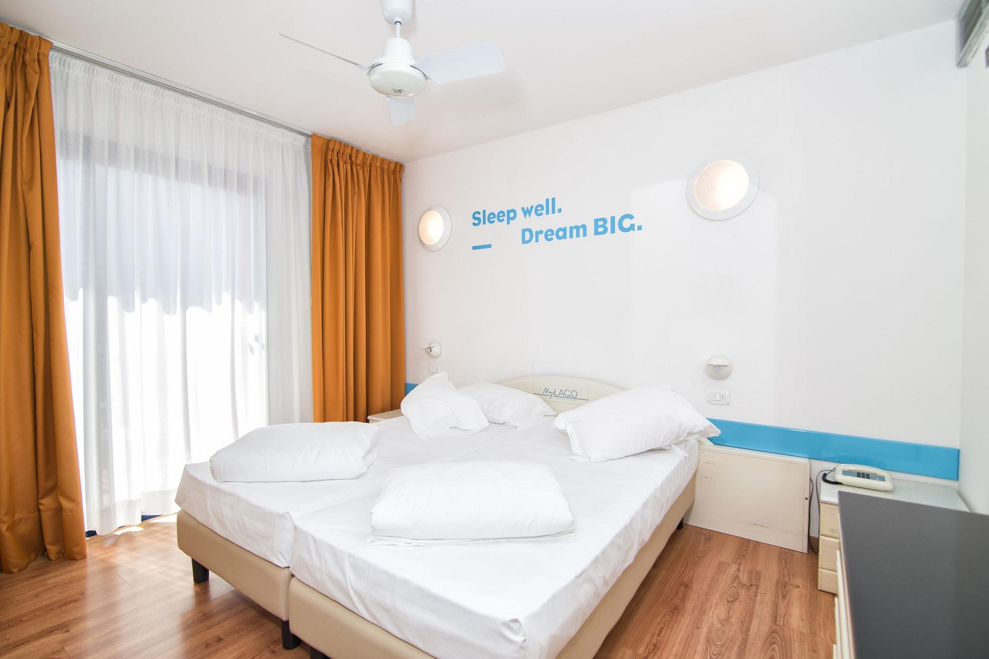 Hi Hotels リーヴァ・デル・ガルダ エクステリア 写真