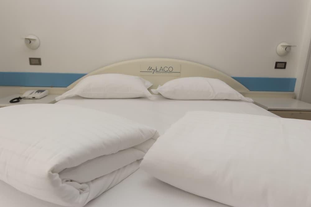 Hi Hotels リーヴァ・デル・ガルダ エクステリア 写真