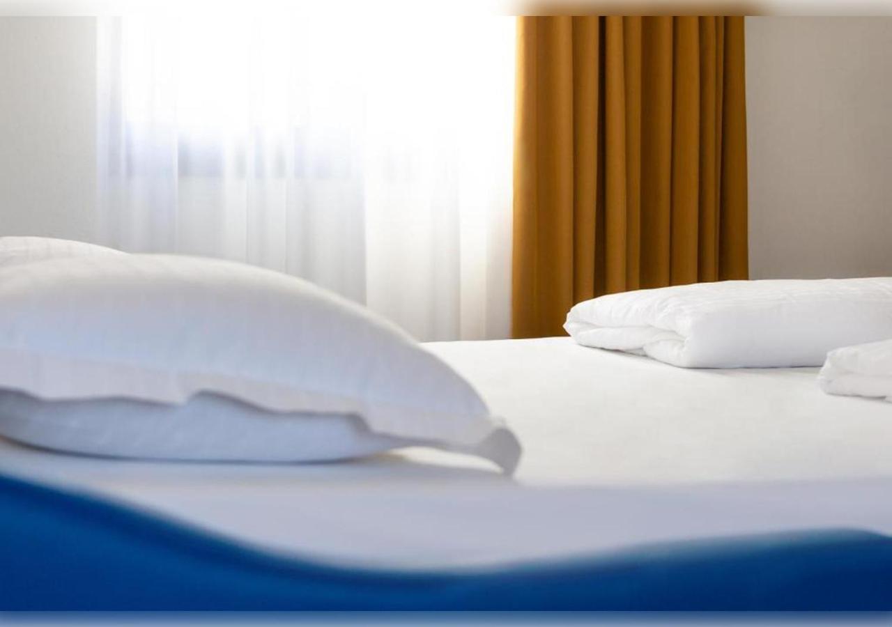 Hi Hotels リーヴァ・デル・ガルダ エクステリア 写真