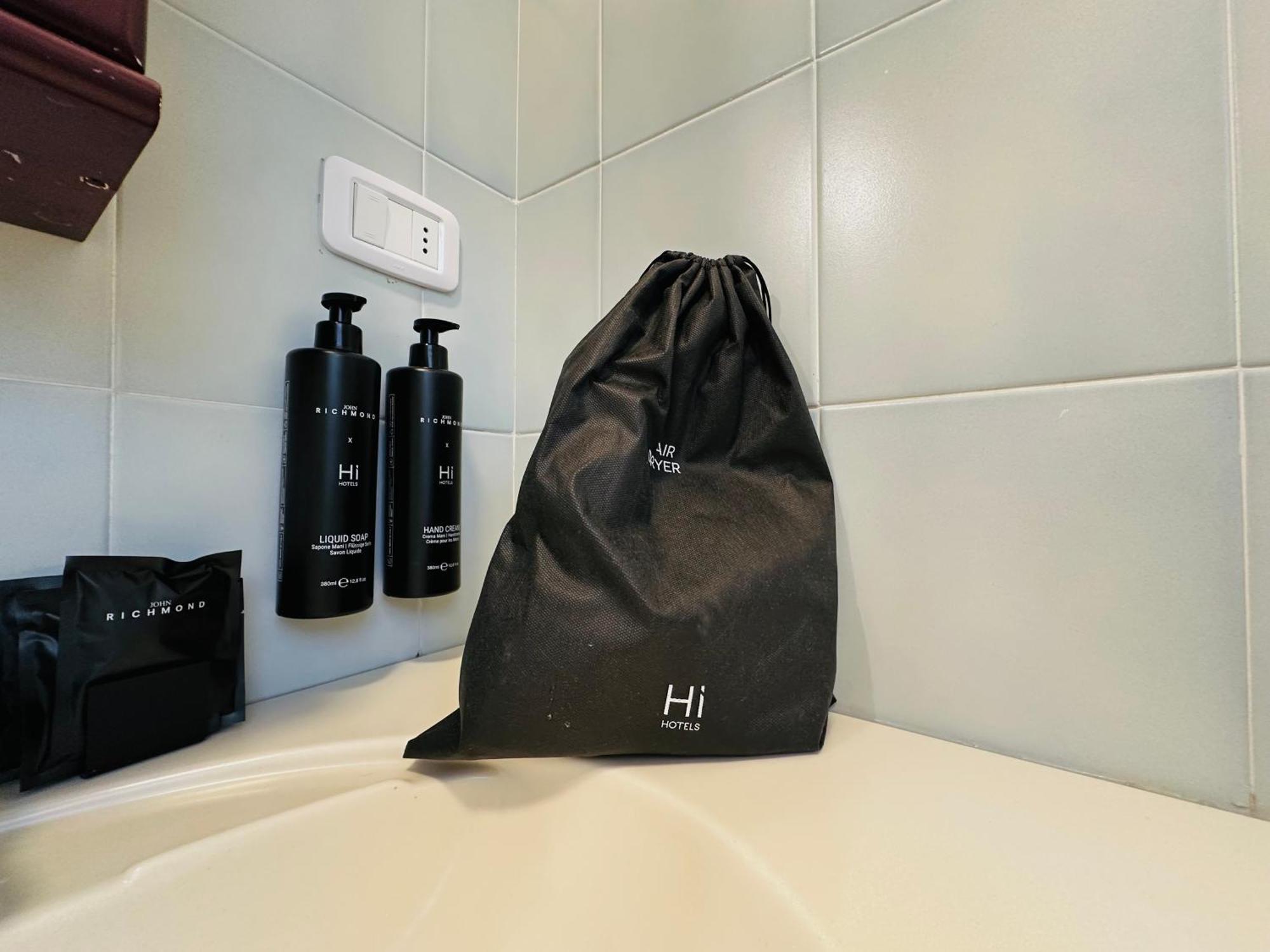 Hi Hotels リーヴァ・デル・ガルダ エクステリア 写真