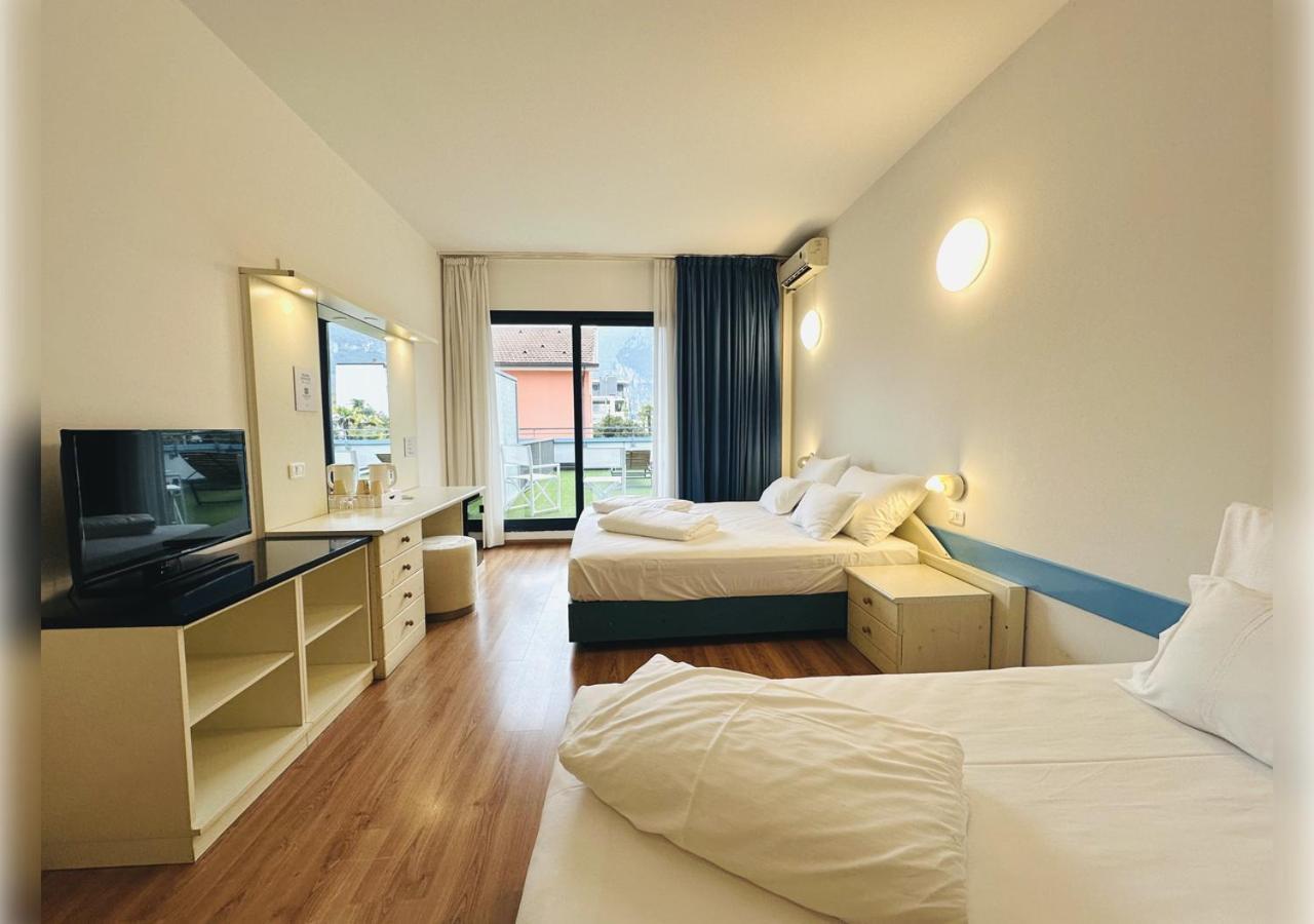 Hi Hotels リーヴァ・デル・ガルダ エクステリア 写真